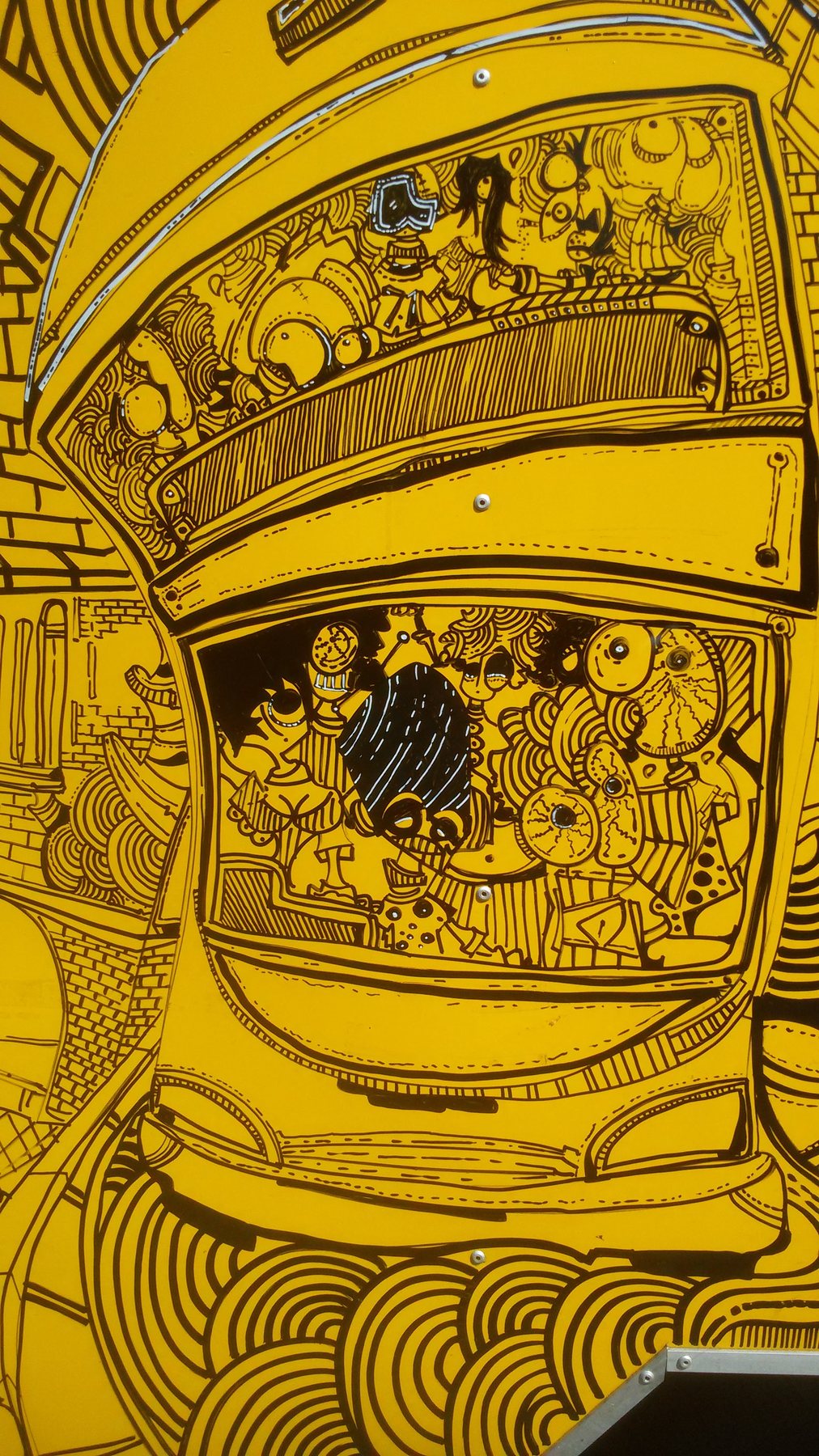 Superfície customizada em amarelo / vista final / 2016