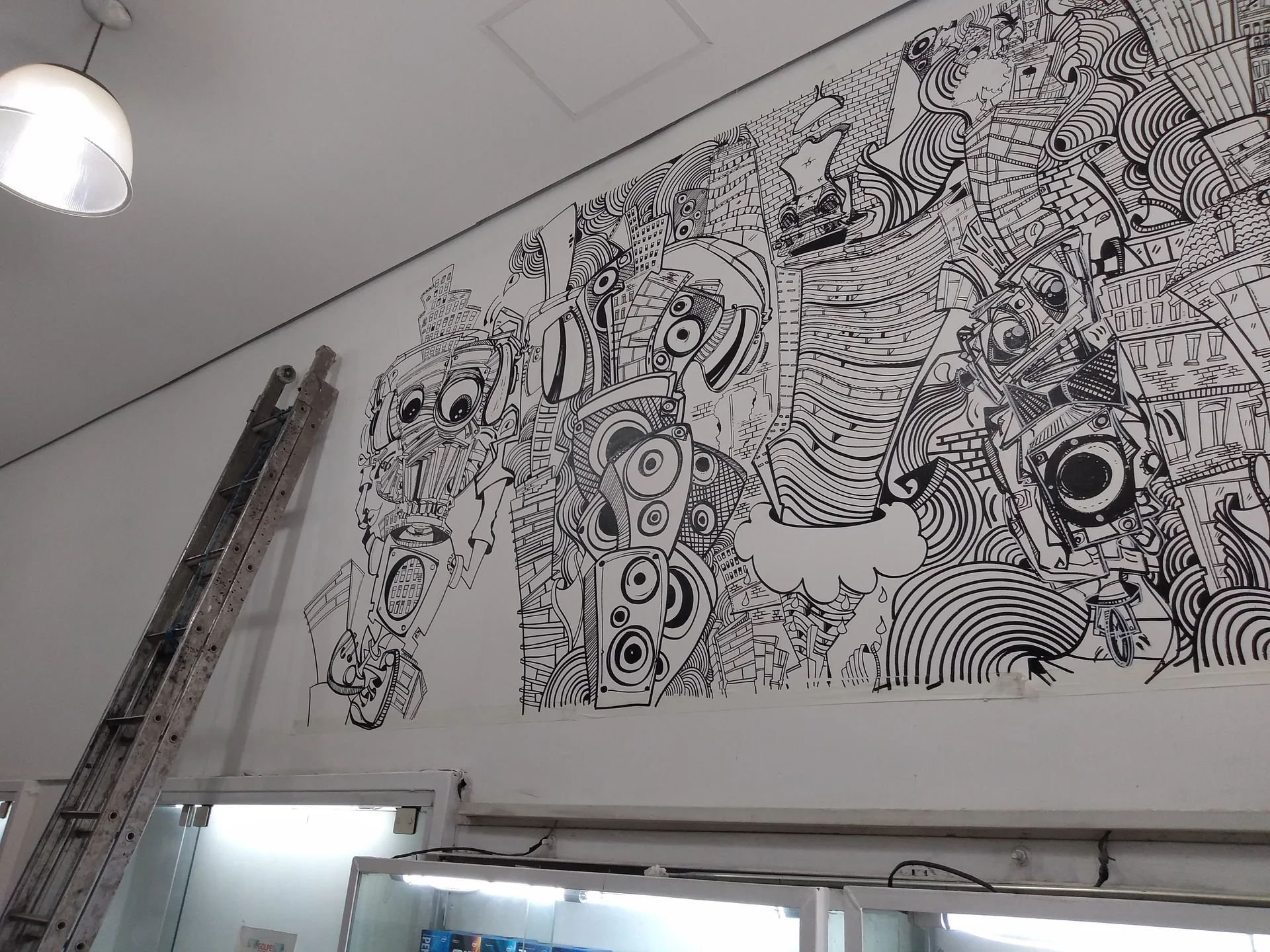 Desenho de Marcelo Zuffo envolvendo o encontro de duas paredes