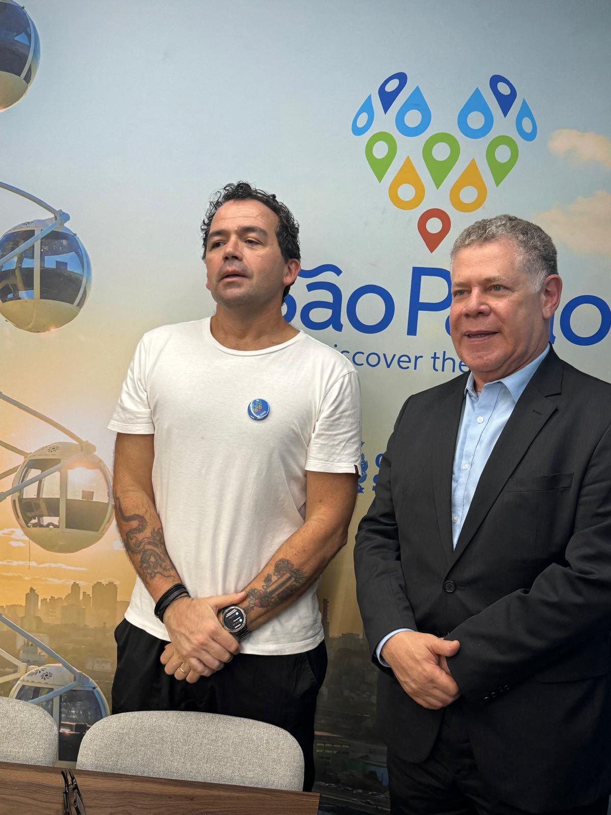 Marcelo Zuffo during an institutional presentation of São Paulo in Miami